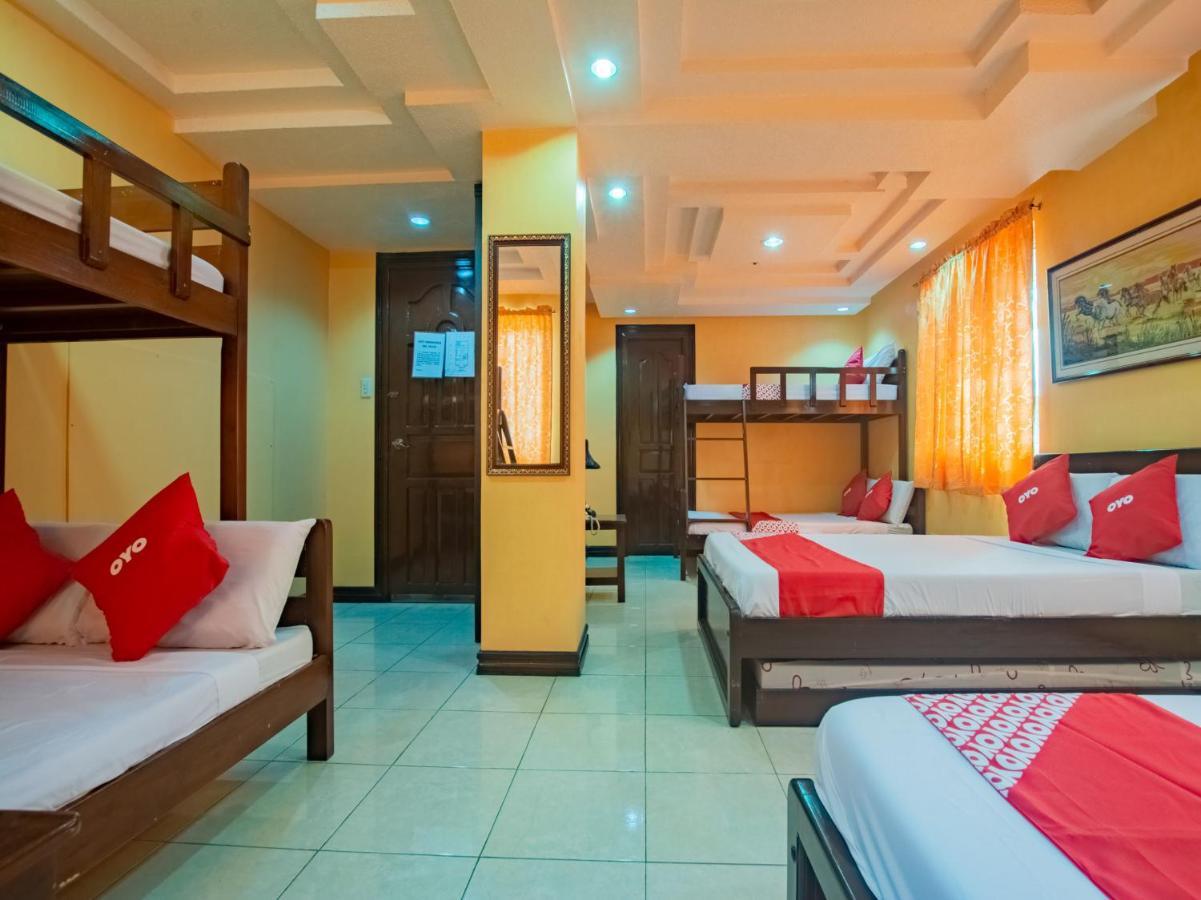 Rooms R Us - Voyagers Palace Puerto Princesa ภายนอก รูปภาพ