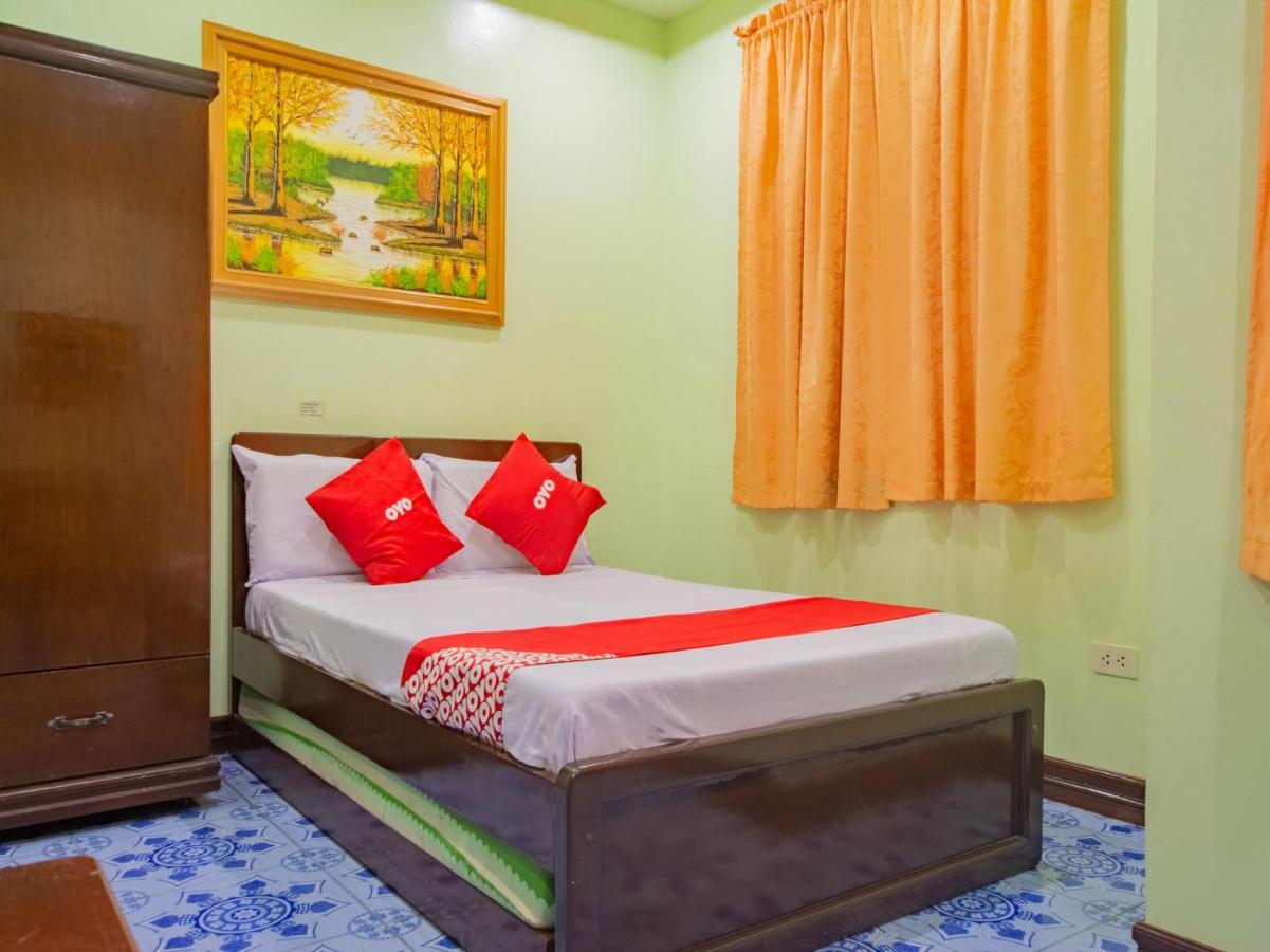 Rooms R Us - Voyagers Palace Puerto Princesa ภายนอก รูปภาพ