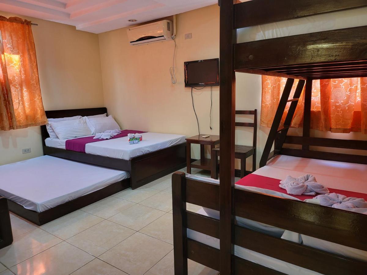 Rooms R Us - Voyagers Palace Puerto Princesa ภายนอก รูปภาพ