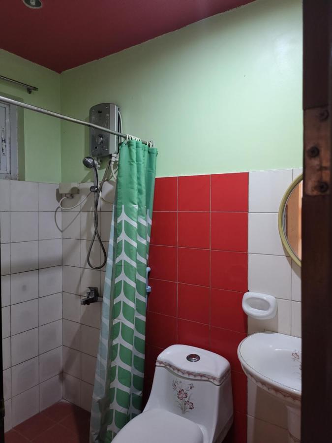 Rooms R Us - Voyagers Palace Puerto Princesa ภายนอก รูปภาพ