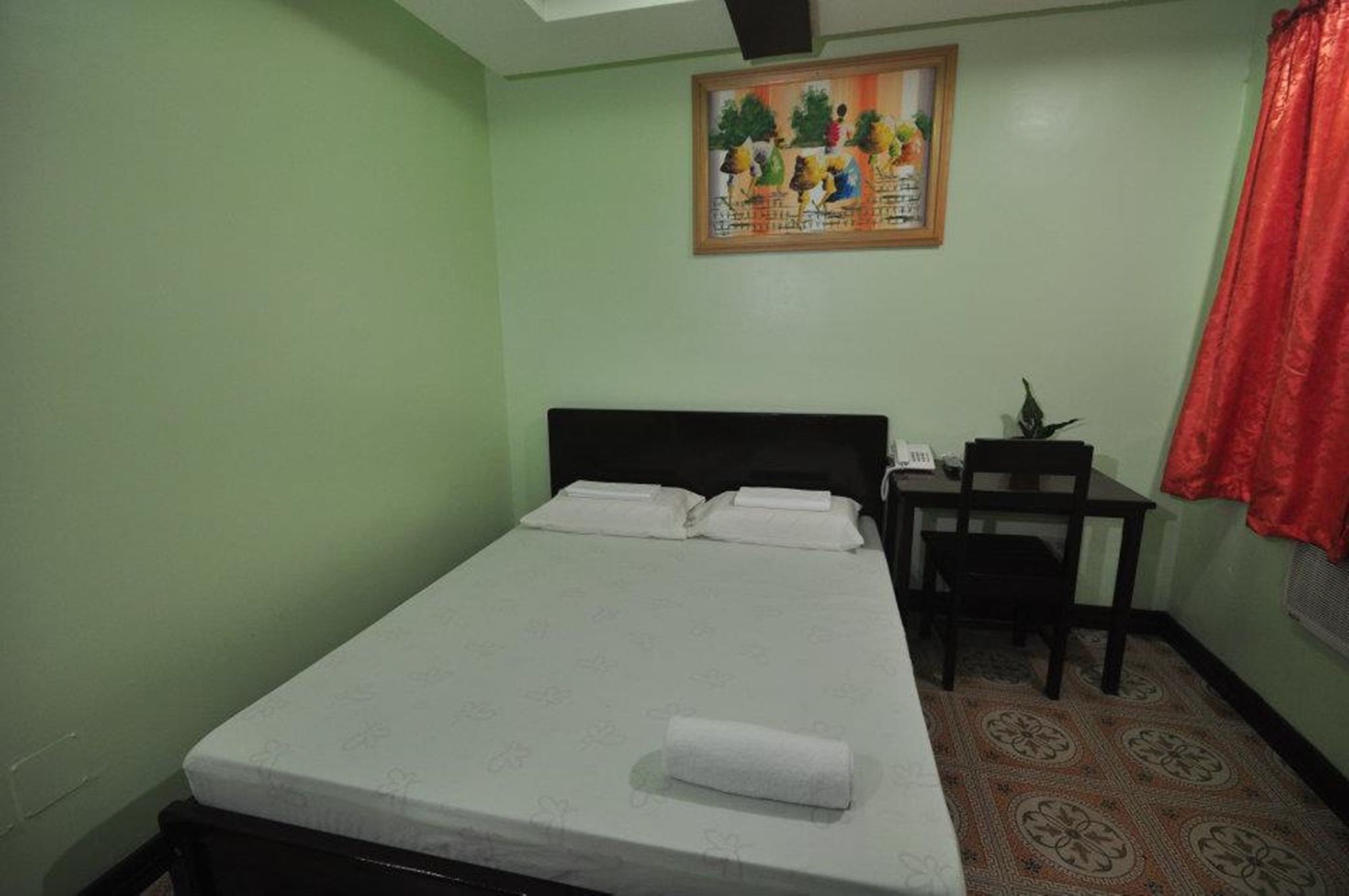 Rooms R Us - Voyagers Palace Puerto Princesa ภายนอก รูปภาพ